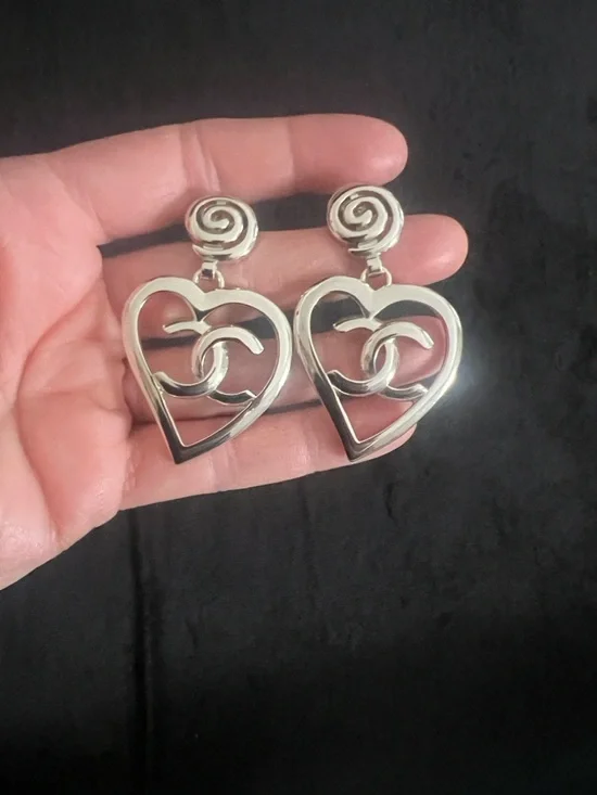 CHANEL Silver Open Heart CC Drop Earrings - Picture 4 of 8